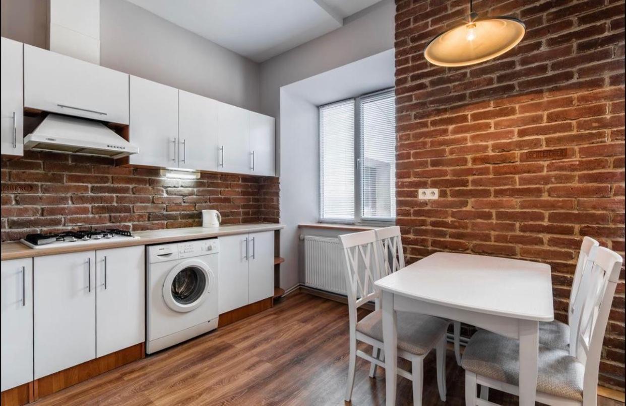 Vip Apartments ! Львів Екстер'єр фото
