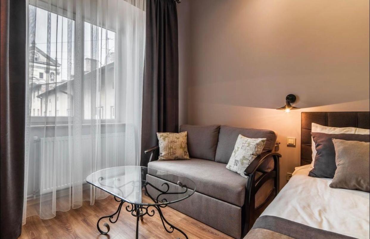 Vip Apartments ! Львів Екстер'єр фото